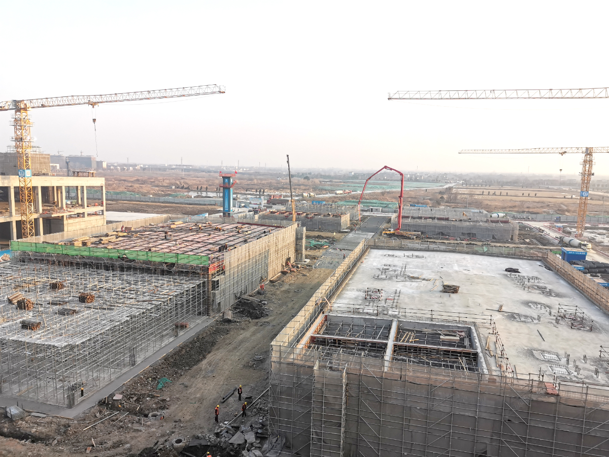 中國制造2025產(chǎn)業(yè)園（南?。╉椖?jpg